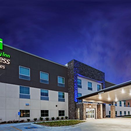 Holiday Inn Express & Suites - Coffeyville By Ihg Εξωτερικό φωτογραφία