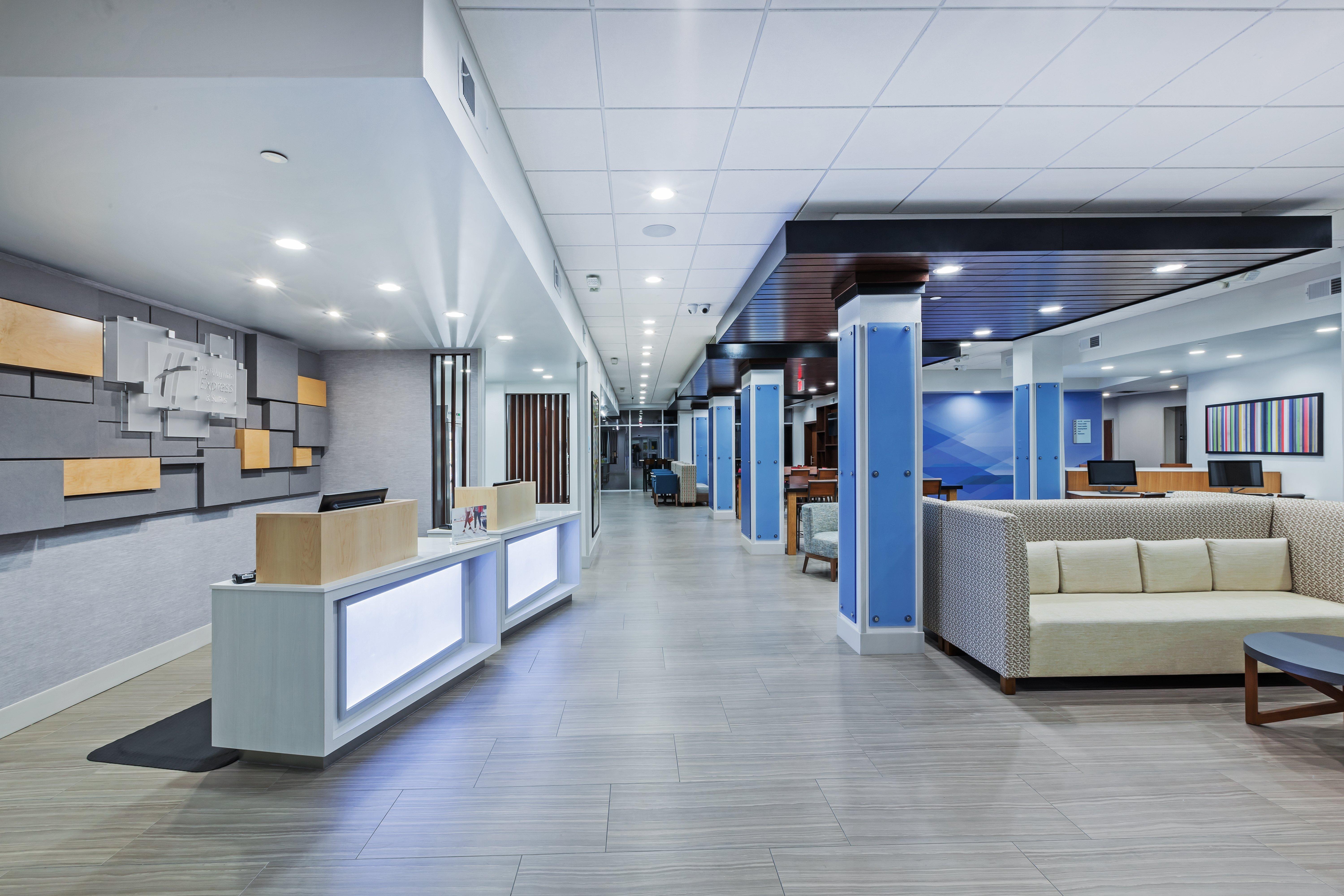 Holiday Inn Express & Suites - Coffeyville By Ihg Εξωτερικό φωτογραφία