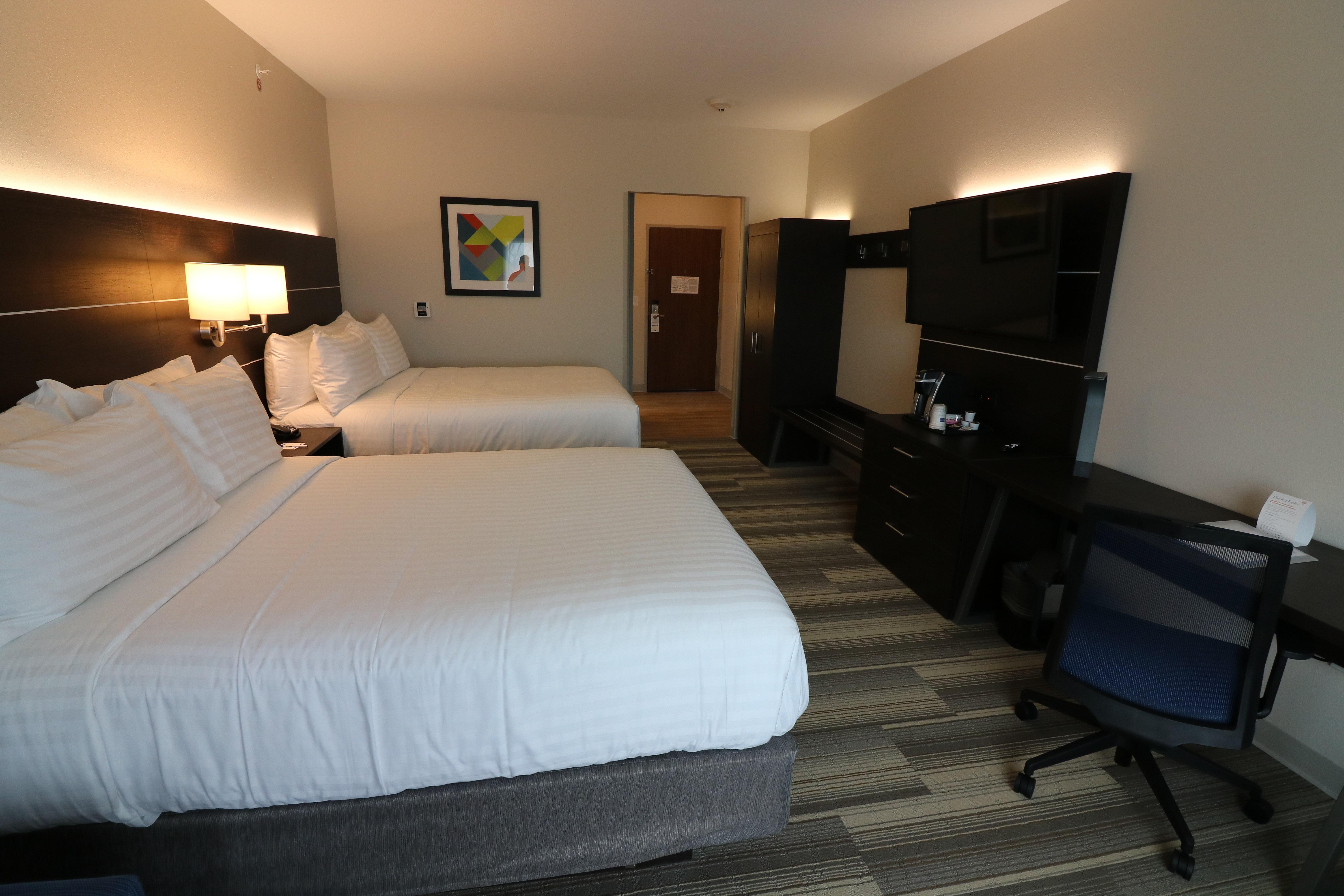 Holiday Inn Express & Suites - Coffeyville By Ihg Εξωτερικό φωτογραφία