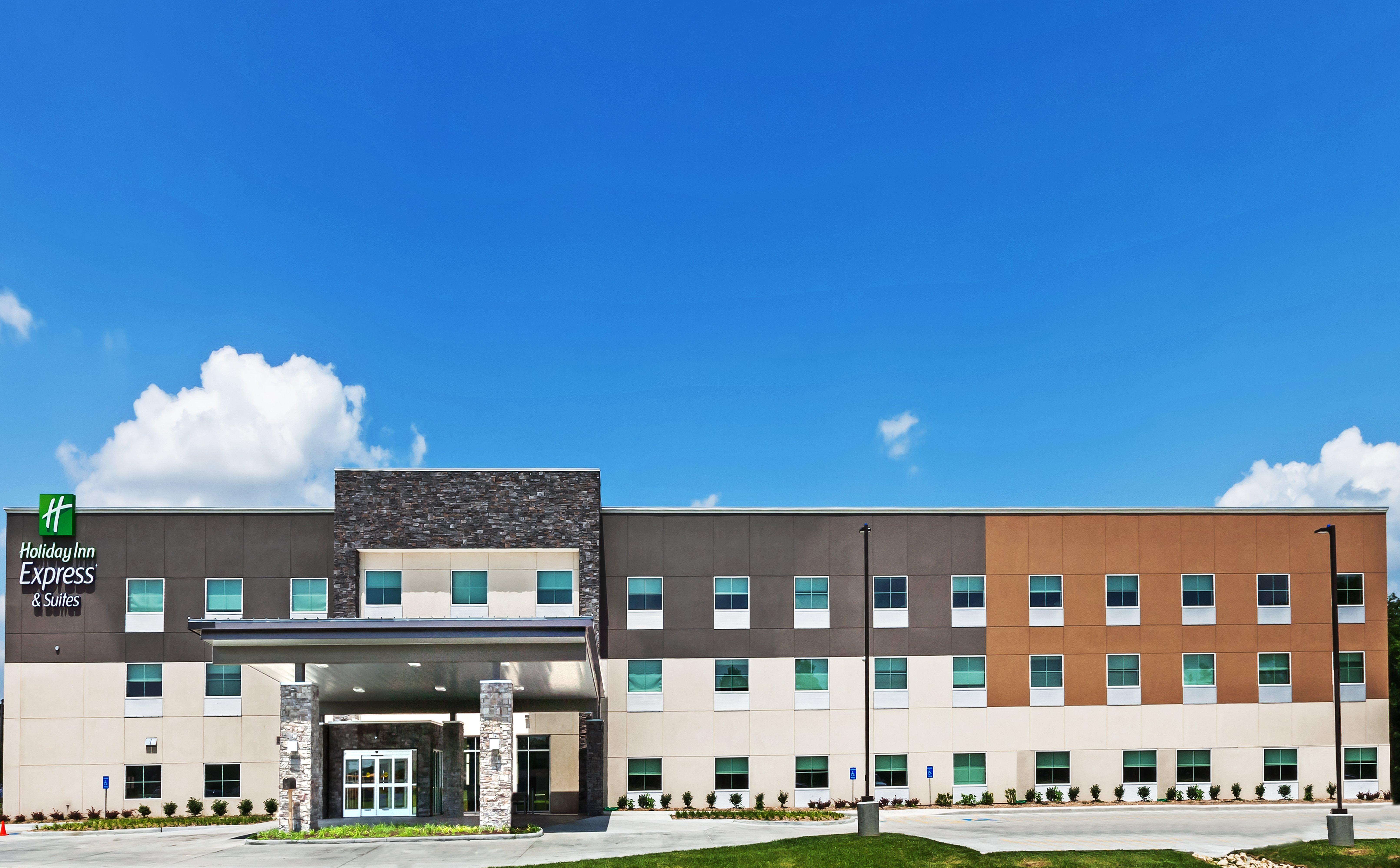 Holiday Inn Express & Suites - Coffeyville By Ihg Εξωτερικό φωτογραφία